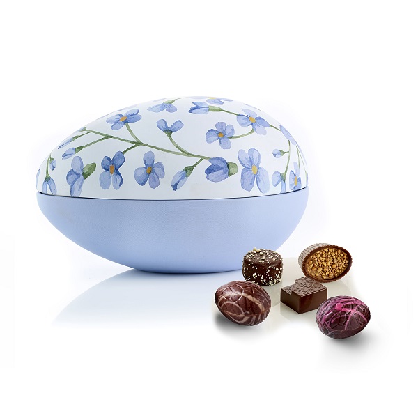  - Metallägg - Blå blommor 250 g. Lyxchoklad och lyxägg