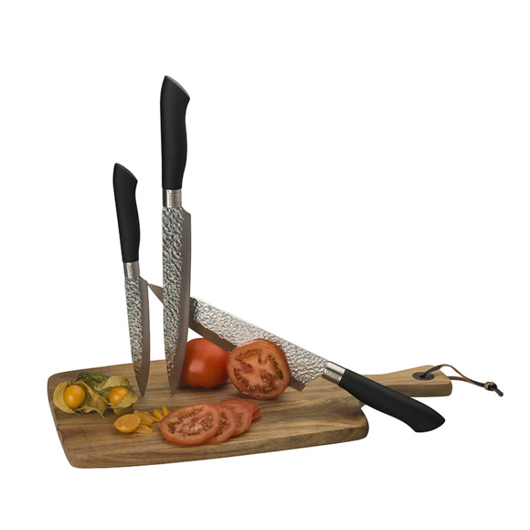  - Akira Knivset - Svart